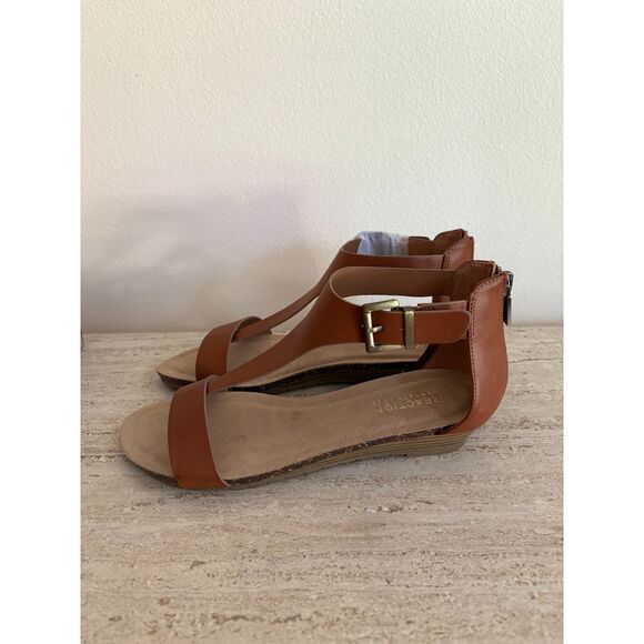 NIB Reaction Kennth Cole Great Gal Sandal - Toffee - Picture 2 of 6